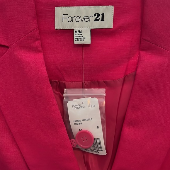Forever 21 fushia blazer - Picture 2 of 4